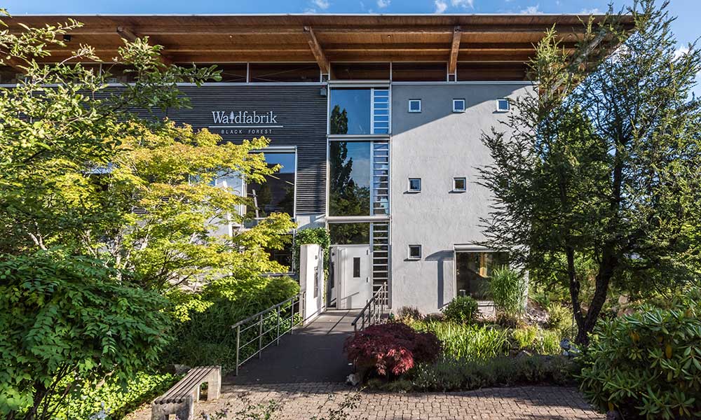 Waldfabrik Firmengebäude von außen