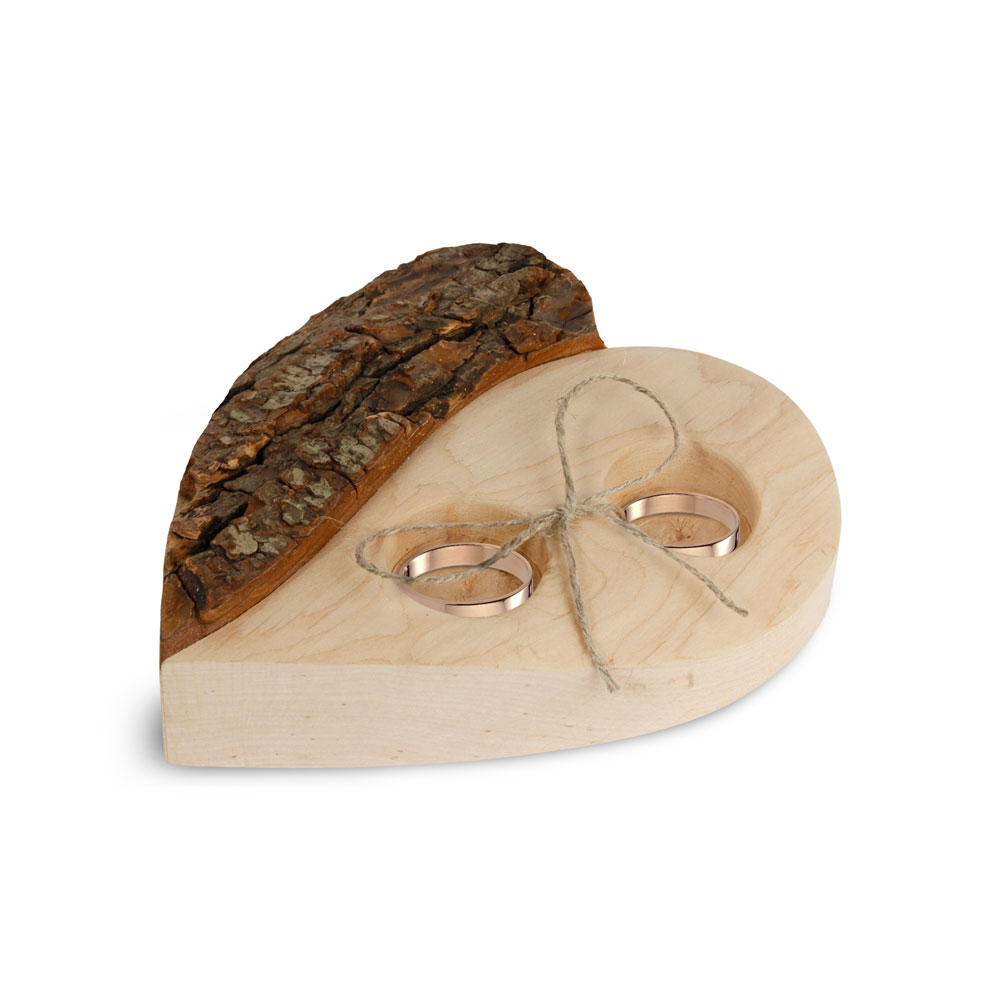 Erlenholzherz mit Rinde, Ringkissen