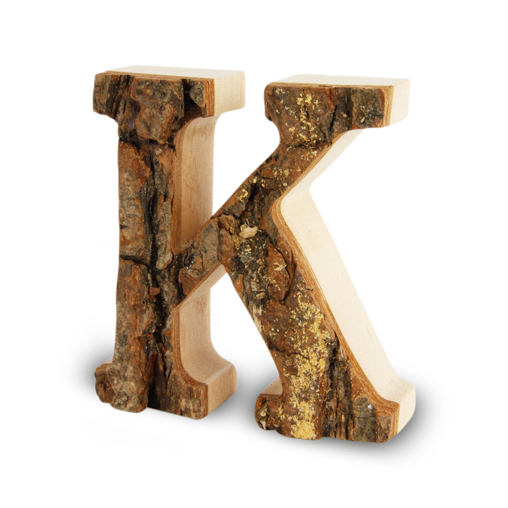 Holzbuchstabe mit Rinde: K